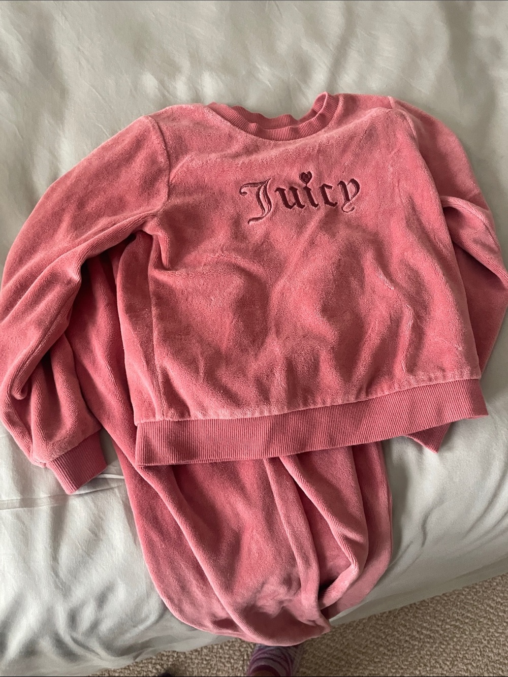 Juicy Couture Pink Velour Crewneck Sweatshirt and pants